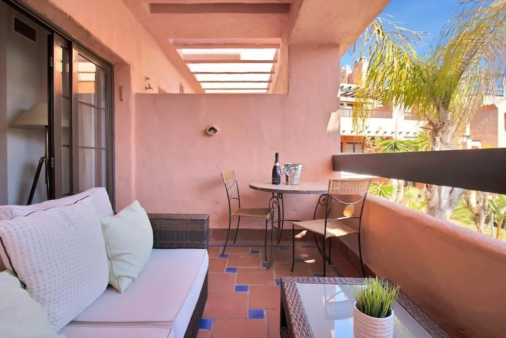 Apartamento Con Piscina Y Padel Cerca Del Mar - Hacienda Del Sol Apartment Estepona