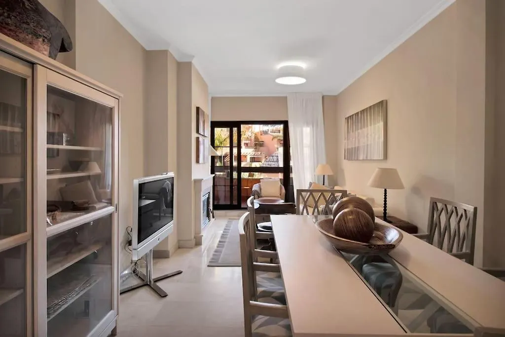 Apartamento Con Piscina Y Padel Cerca Del Mar - Hacienda Del Sol contacts