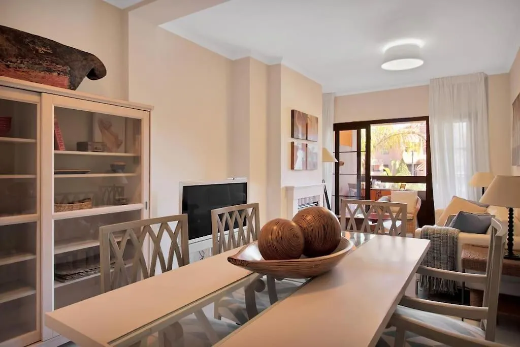 Apartamento Con Piscina Y Padel Cerca Del Mar - Hacienda Del Sol Apartment Estepona Spain